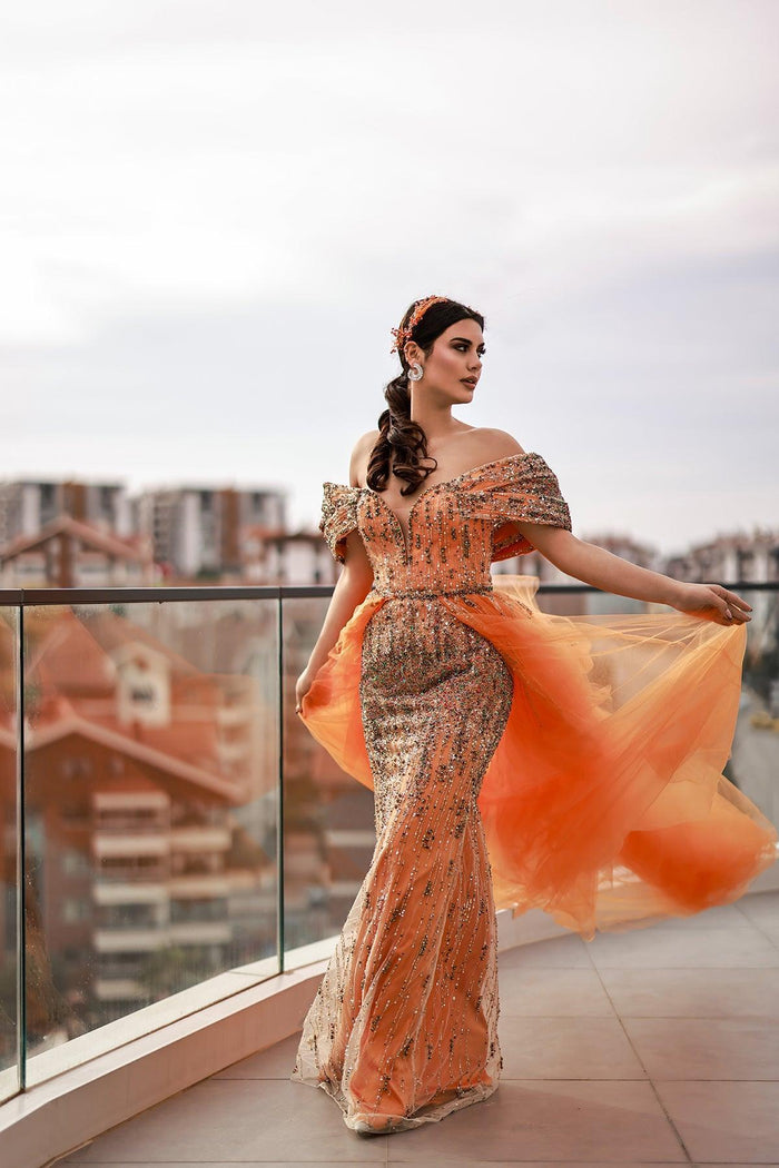 Daniela Düşük Kol Detaylı Kupon Dantel Kaplama Abiye Elbise - The Bride's Bliss