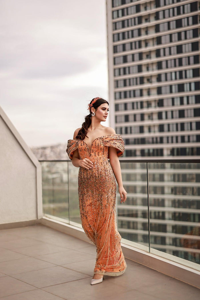 Daniela Düşük Kol Detaylı Kupon Dantel Kaplama Abiye Elbise - The Bride's Bliss