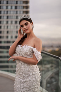 Emma Düşük Kol Üç Boyut Dantelli Balık Gelinlik - The Bride's Bliss