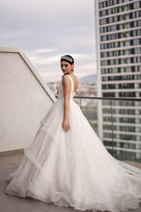 May V Yaka File Dantelli Gelinlik - The Bride's Bliss
